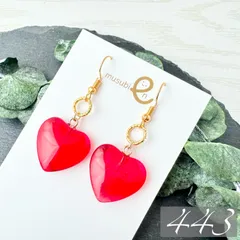 【443】ハンドメイド ピアス イヤリング ハート 大ぶり レッド 赤色 ガラス風 天然石風
