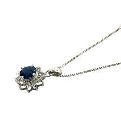 アウイナイ0.08ct D0.31ctネックレスpt900フラワーモチーフ鑑別書 