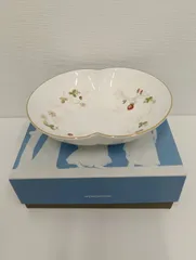 【美品】 WEDGWOODウェッジウッド ワイルド ストロベリー マリアージュボール キッチン用品 食器 陶器 お皿 ボウル 箱付き 現状品