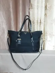 プラダ ポコノ トートバッグ兼ショルダーバッグ