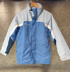 コロンビア 中綿 ナイロンジャケット L 150 160 ブルー 水色 白 Columbia マウンテンパーカー ブルゾン ジャンパー キッズ ジュニア レディース 古着 y2k 00s 90s ストリート キャンプ アウトドア スポーツ 防寒 スキー ウェア