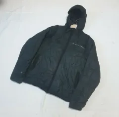 MONTURA モンチュラ ブラック アウター CHUU ファー WHO