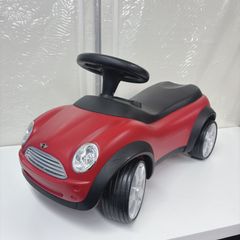 トイズトイズ フィアット500 ペダルカー 赤 - メルカリ