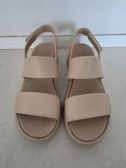 SKECHERS スケッチャーズ レディース サンダル ベージュ 230サイズ 1回着用