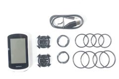 Garmin Edge 1040 Solar 美品 USB カバー無し - メルカリ
