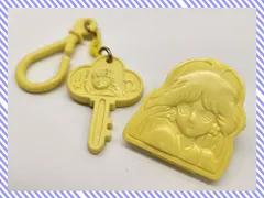 美品 当時もの バンダイ 魔法の妖精ペルシャ キーホルダー / クリップ 2点おまとめ ガチャガチャ プラスチック 保管品のサムネイル