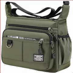 防水 メッセンジャーバッグ 軽量 大容量 斜めがけ ワンショルダー 肩掛け メンズ カバン 多収納 ショルダーバッグ カジュアル 多機能