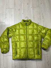 thisisneverthat(ディスイズネバーザット) 軽量ダウン オリーブ