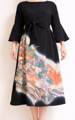 ラメブラック 孔雀と薔薇 振袖リメイクマキシドレス* - メルカリ