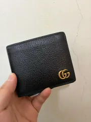 グッチ GGマーモント ブラック 二つ折り財布