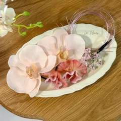 和装　髪飾り　ヘッドパーツ　ヘッドドレス　　胡蝶蘭　ウェディング　成人式　卒業式