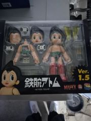 MAFEX マフェックス 鉄腕アトム Ver 1 5