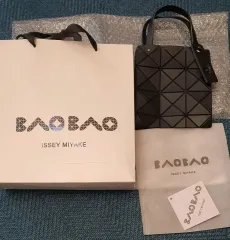 バオバオ新品 ISSEY MIYAKE イッセイミヤケ BAO BAO ISSEY MIYAKE バオバオイッセイミヤケ トートバッグ ブラック トートバッグ ミニバック 新品