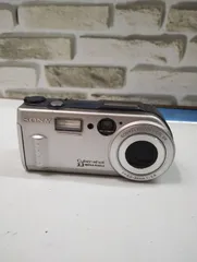 【S4-87】◇中古　Sony Cybershot DSC-P1 3.3MPのサムネイル