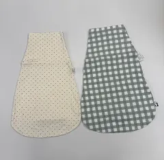 コニー スワドル ポーチ