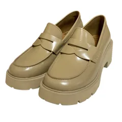 新品同様 Camper カンペール MILAH レザー 厚底 ローファー サイズ39 25cm相当 ベージュ  レディース 古着 中古 USED