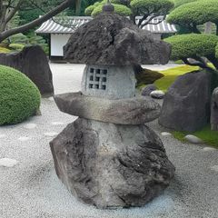 春日石灯篭】庭石オブジェ箱庭苔鉢苔玉造園燈籠灯籠茶庭ガーデニング