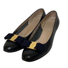 Ferragamo ブラック リボン バレエシューズ - メルカリ