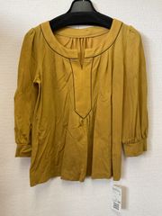 F11 新品未使用 アウトレット品 NOLLEY'S ノーリーズ トップス 7分袖 サイズ38 スリットネック プルオーバー ブラウス タグ付 ウール 定価10290円 芥子 からし色 マスタード