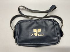 クレージュ カメラバッグ ショルダーバッグ デカロゴ レザー ネイビー