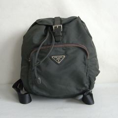 良品 PRADA プラダ ダークグリーン ヴィンテージリュックサック - メルカリ