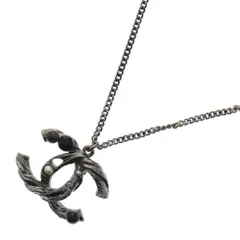 CHANEL (シャネル) Faux Pearl & Resin CC Pendant Necklace A11 A CCロゴ パール付き ペンダント ネックレス ブラック