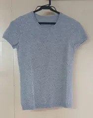 UNIQLO　グレーの半袖　ニットセーター　Sサイズ　レディース