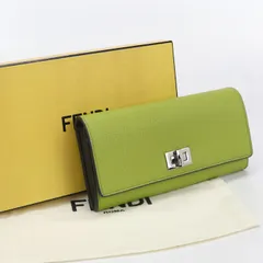 FENDI フェンディ コンチネンタルウォレット ピーカブー 8M0427 長財布ニ折小銭入付き カーフ【中古】 レディース