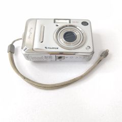 FUJIFILM FinePix A800 8.3メガピクセル - メルカリ
