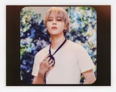 【中古】キャラカード ジミン(BTS/防弾少年団)/Tシャツ インスタントフォト 「CD MUSE BLOOMING ver.」 封入特典