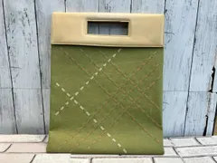 BURBERRY London バーバリー ロンドン セカンドバッグ （持ち手なしバッグ） クラッチバッグ グリーン編み込み グリーン インポート