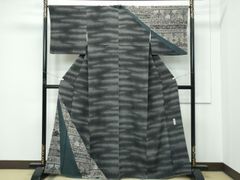 平和屋着物▽小紋　単衣　人物文　洗える着物　未使用　AABC0408fy 平和屋着物＊夏物 小紋 絽 草花文 洗える着物 AAAW7977fy - メルカリ