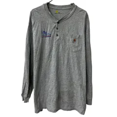 Carhartt 長袖 ロゴTシャツ XL グレー カーハート ヘンリーネック 胸ポケット プリント ビッグサイズ ロンT トップス 春物 a803-5988