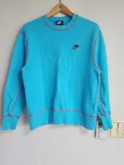 ナイキ スウッシュ ブルー トレーナー