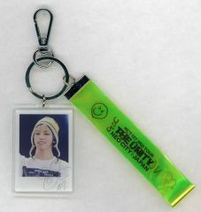 [중고] 키홀더 태연 자필 사인들이 은 테이프풍 키홀더 [NCT 127 3RD TOUR 'NEO CITY : JAPAN - THE UNITY' PHOTO GALLERY]
