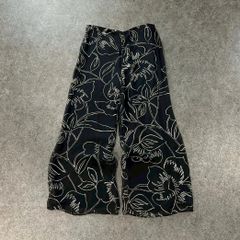 トゥモローランド アイレットフルールストレートパンツ プリントパンツ ネイビー トゥモローランド アイレットフルールストレートパンツ プリントパンツ
