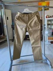 ユナイテッドエロウド セミバギー チノパンツ 韓国国内 31インチ