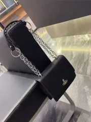 Vivienne Westwood ヴィヴィアン・ウエストウッド レディースショルダーバッグ チェーンバッグ ハンドルバッグ ミニサイズ 春新商品