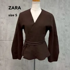 ZARA ザラ ブラウン ニット カーディガン カシュクール トップス 紐ベルト付き ぺプラム Ｖネック ノーカラー 長袖 カットソー セーター 無地 シンプル カジュアル オフィス 大人女子 きれいめ  Ｓサイズ ★ ◆■