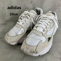 adidas FALCON ドット柄 23cm 白 - メルカリ