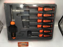 スナップオン ポンチ・タガネ 10ピース ＋ ハンマー セット - メルカリ