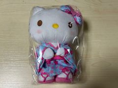 浅草限定 ハローキティ 着物ぬいぐるみ 桜 振袖 21cm - メルカリ