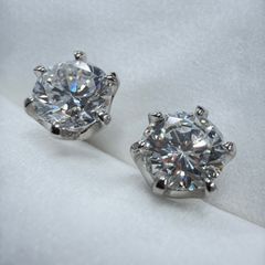 K18WG DUNOA ダイヤモンド 1.20ct ピアス スパイラル - メルカリ