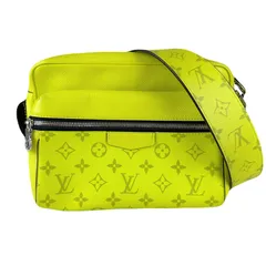 ルイ ヴィトン LOUIS VUITTON  ショルダーバッグ タイガラマ アウトドア メッセンジャーPM M30239