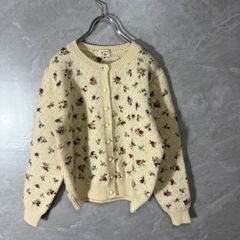 ブルーベリーファーム 美品 花柄カーディガン フラワーモチーフ レトロ