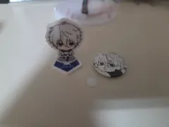 ブルーロック アクリルスタンド + 缶バッジ セット