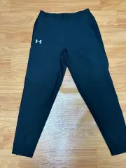 UNDER ARMOUR アンダーアーマー ズボン 出品