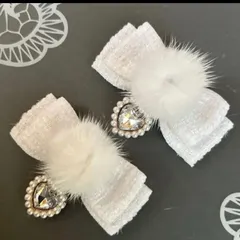 ファー付♡ハートツイードミニリボン　白　ホワイト　ヘアクリップ  量産型　地雷　ゴスロリ　天使界隈　サブカル　コンカフェ