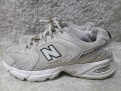 250 ニューバランス 530 アイボリー スニーカー 中古 靴