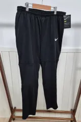 NIKE スリムストレート トレーニングパンツ 新品 (ユニセックス)